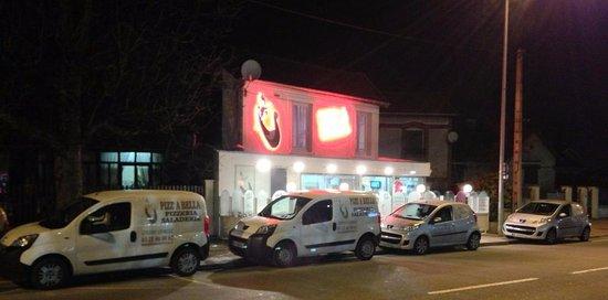 Pizz'a Bella