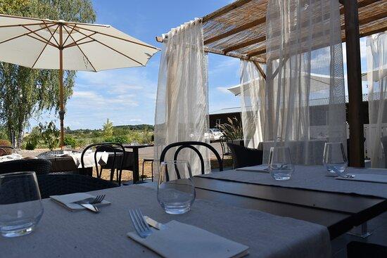 Restaurant - Le Cheval Blanc