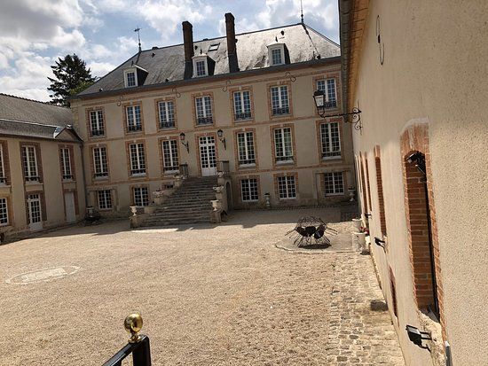 Chateau de Pierry